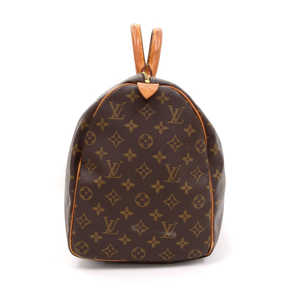 Louis Vuitton Keepall 45 Monogram Canvas Duffel Bag (1987) – Curated by  Charbel