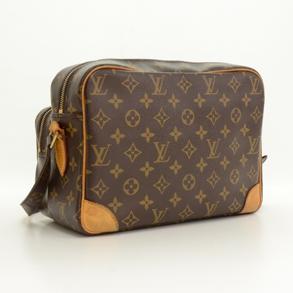 Louis Vuitton Nile GM Monogram Canvas Crossbody/Shoulder Bag