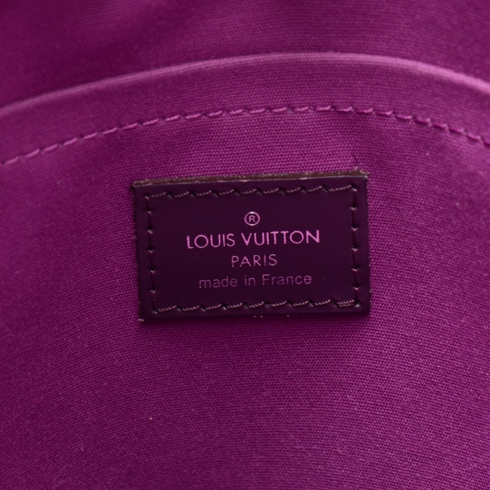 Louis Vuitton Epi Leather Purple 'Cassis' Passy GM ○ Labellov ○ Buy and  Sell Authentic Luxury