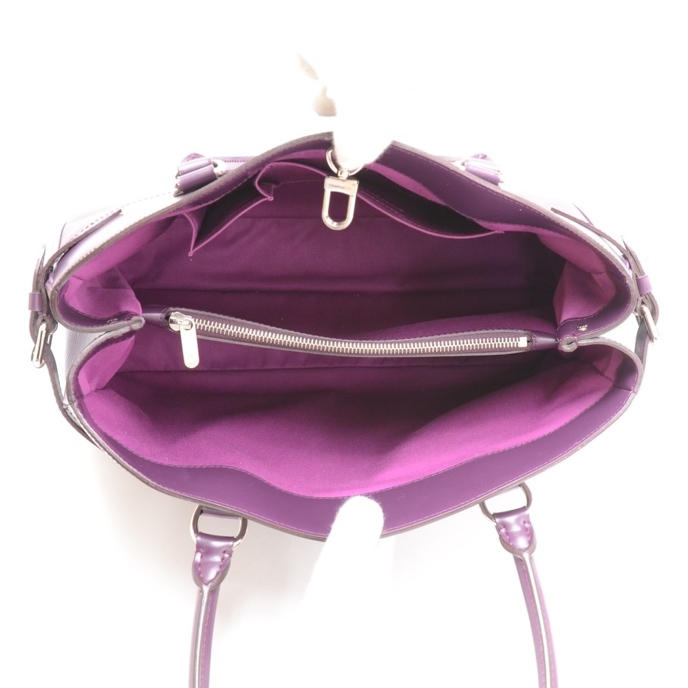 Patent leather tote Louis Vuitton Purple in Patent leather - 30409642