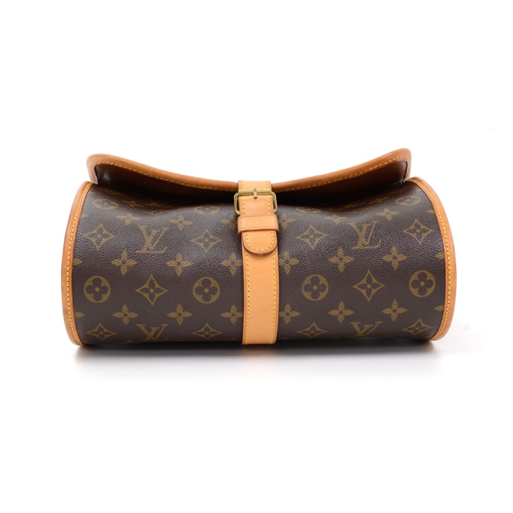 Shop Louis Vuitton MONOGRAM Monogram Canvas Leather Small Shoulder Bag Logo  (M23152) by Sincerity_m639