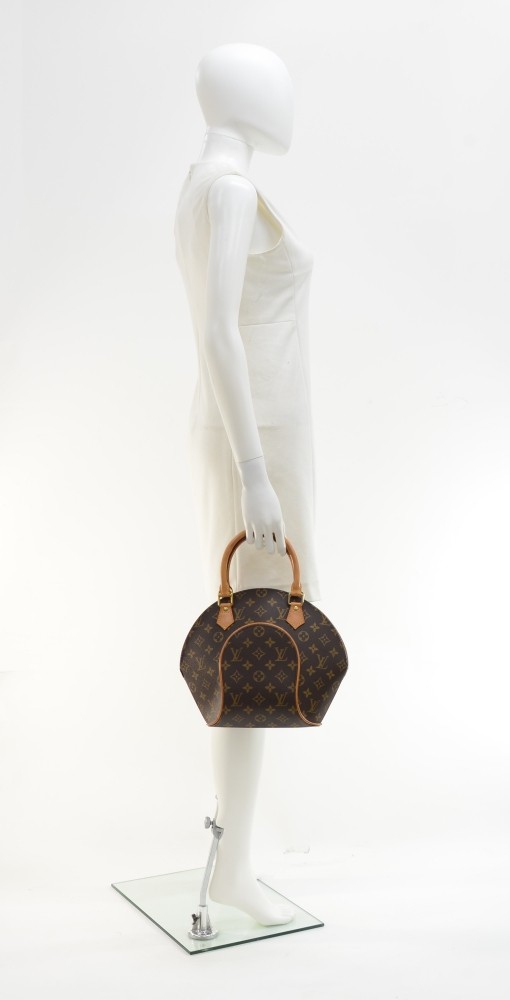 Louis Vuitton Louis Vuitton Ellipse PM Monogram Canvas Hand Bag