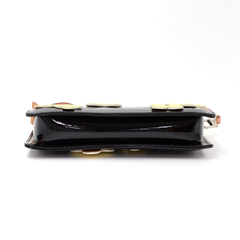 Louis Vuitton Monogram Vernis Fleurs Lexington Pochette - Black Shoulder  Bags, Handbags - LOU752773