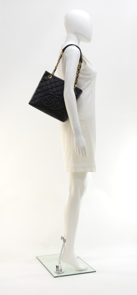 Chanel Petite Shopping Tote PST: Chic Glamour