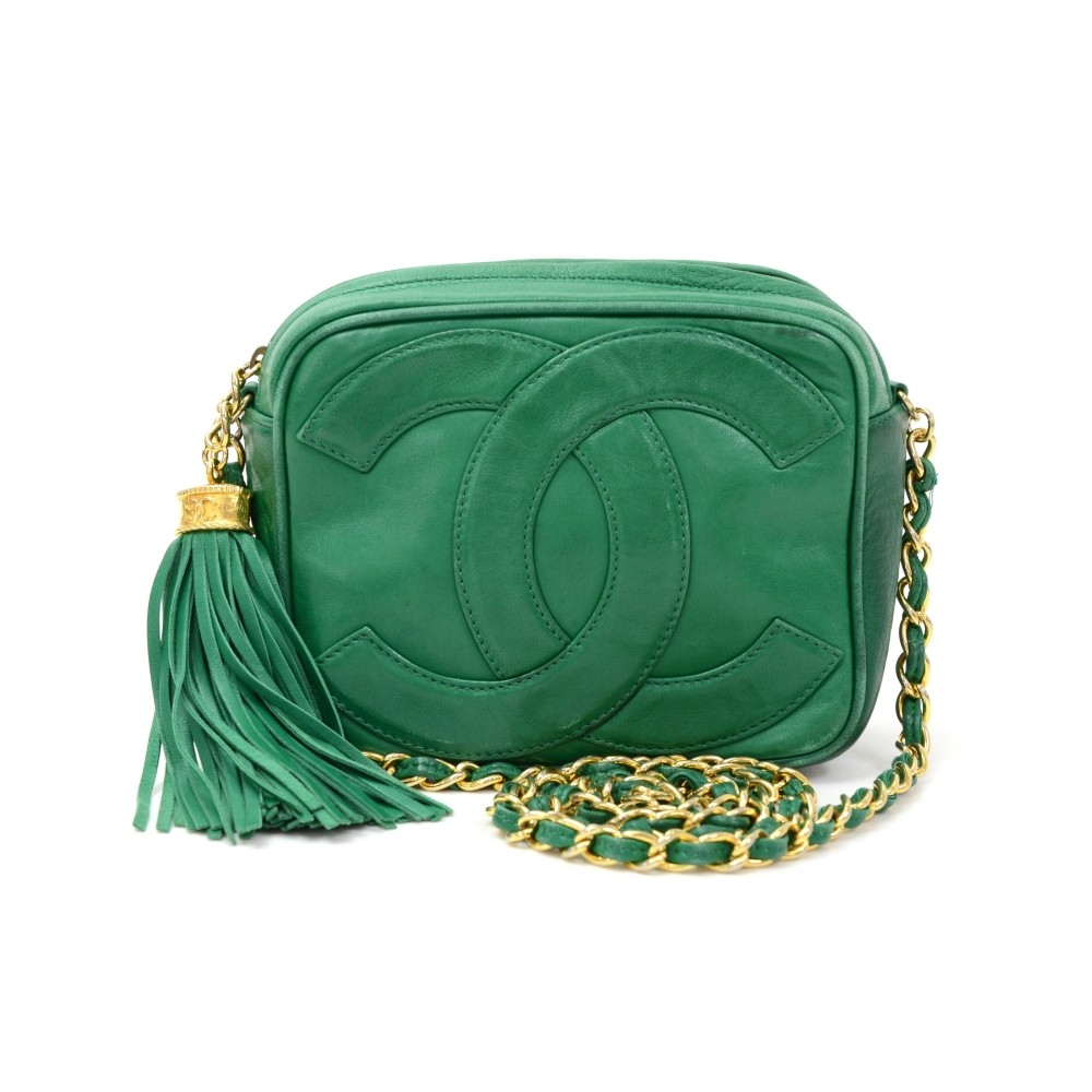 Chanel Vintage Chanel Green Leather Fringe Shoulder Small Bag
