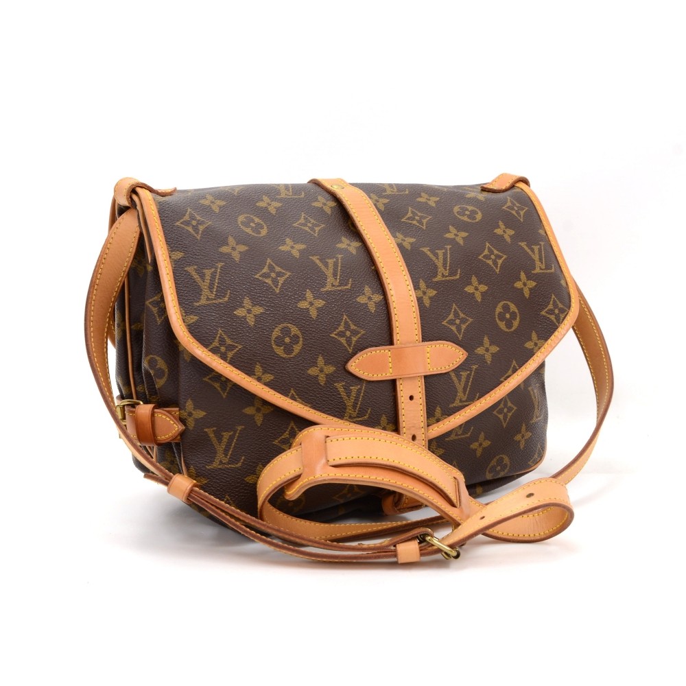 Louis Vuitton Saumur Shoulder bag 397070