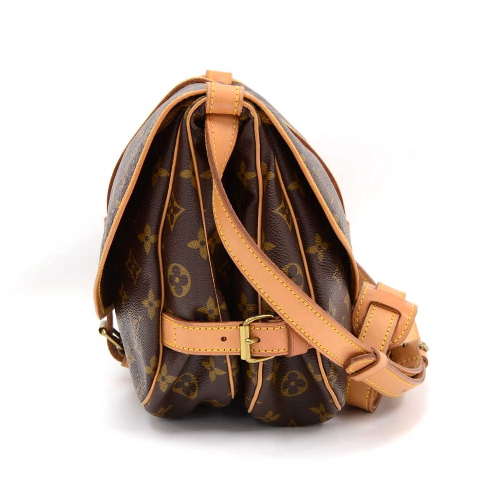 Auth Louis Vuitton Vintage Monogram Saumur 28 Shoulder Bag 1B030160n