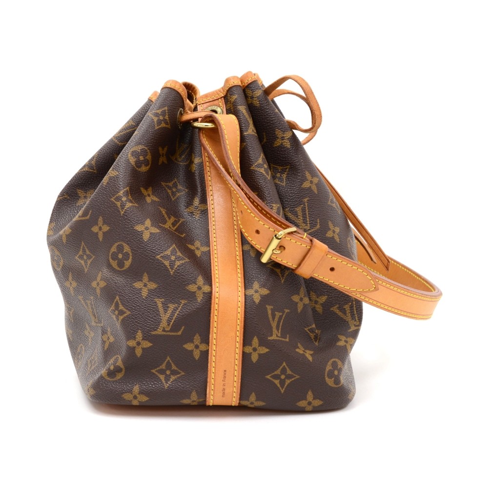 Louis Vuitton 81 Louis Vuitton Petit Noe Monogram Canvas Shoulder Bag