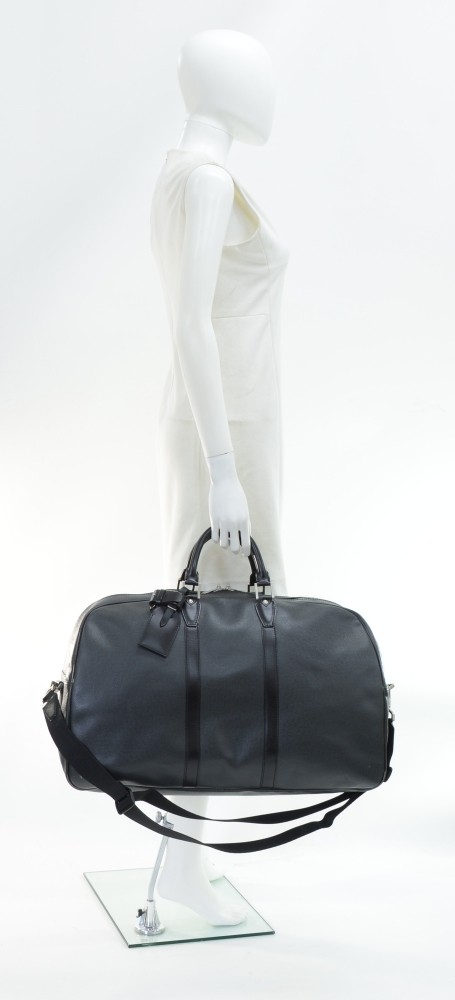 NEW LOUIS VUITTON KENDALL TRAVEL HAND BAG 55 BLACK TAIGA LEATHER BAG  ref.708550 - Joli Closet