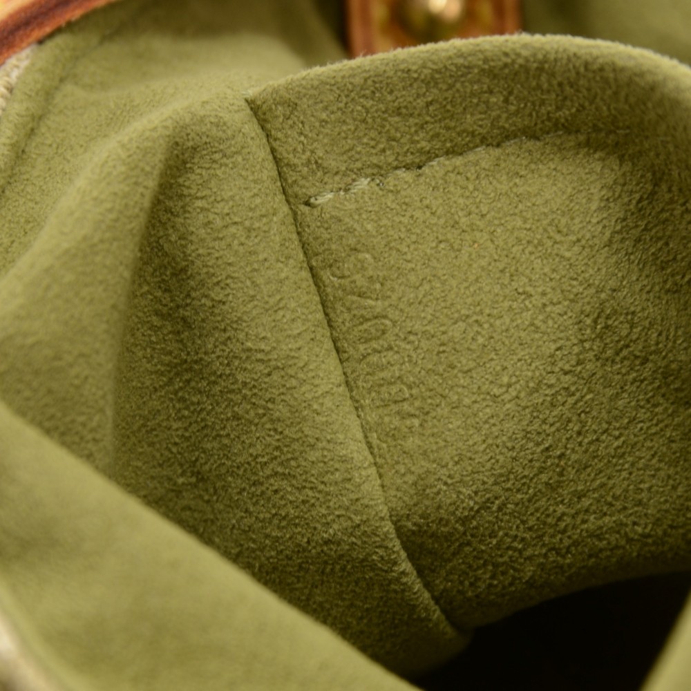 Сумка Louis Vuitton denim mini pleaty, как на @kyliejenner