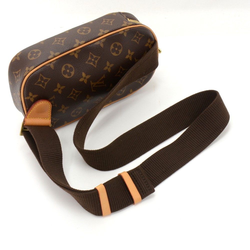 Vintage Louis Vuitton Pochette Gange Monogram Crossbody Shoulder Bag C –  KimmieBBags LLC