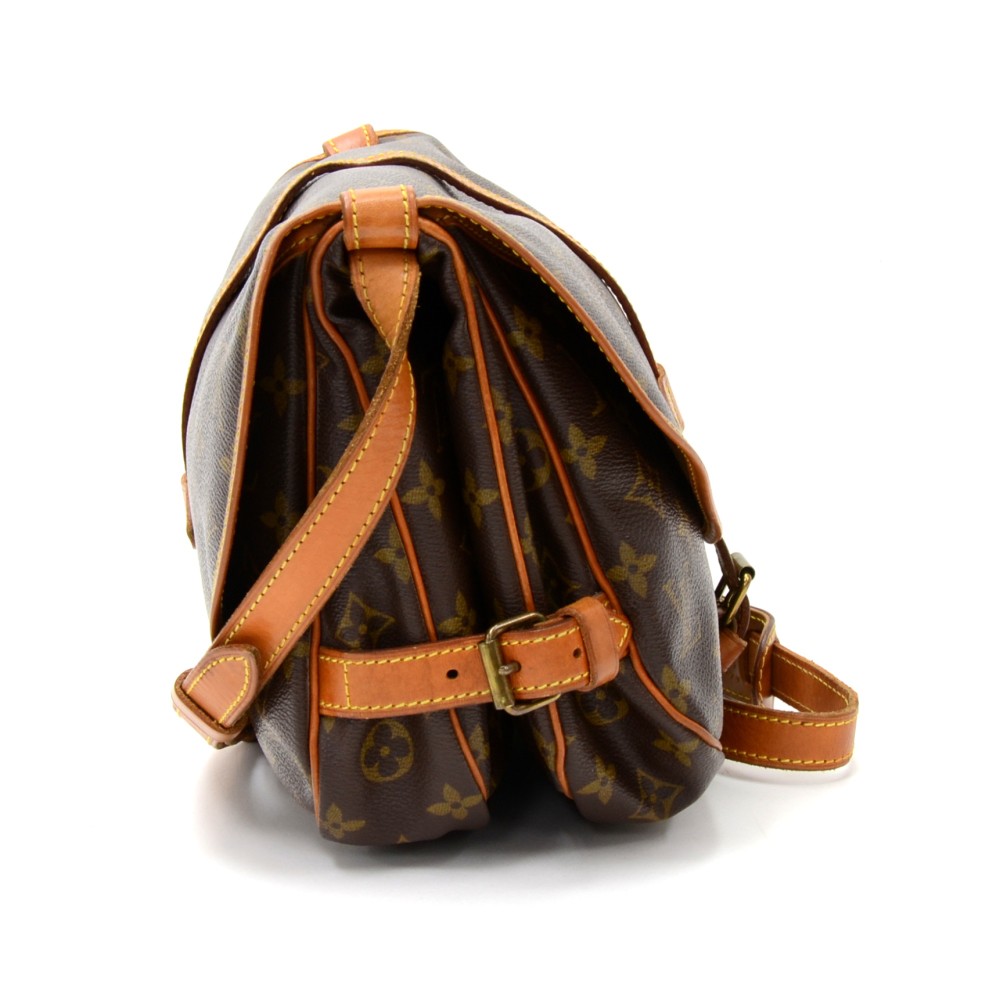 Louis Vuitton Saumur 30 - vintage Brown Leather Cloth ref.78308