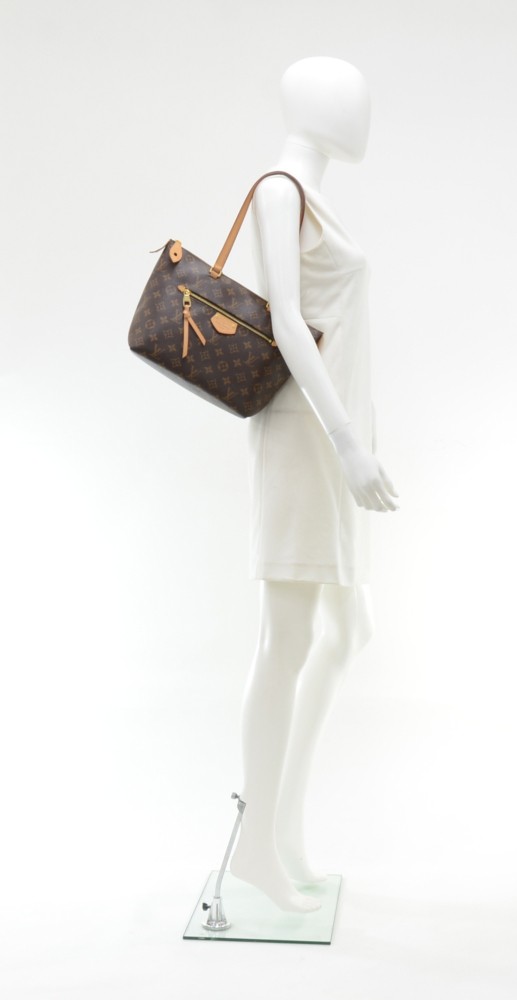 LOUIS VUITTON Iena PM Monogram Canvas Shoulder Bag-US