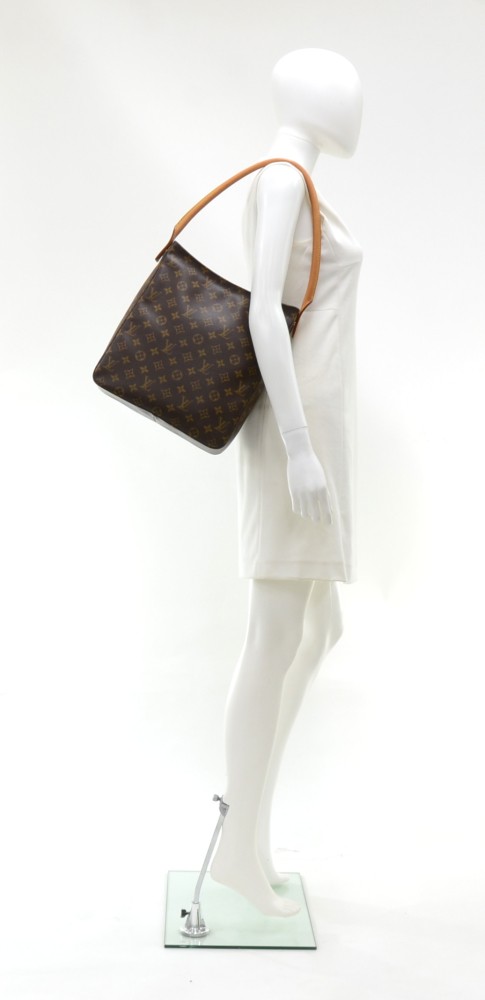 Louis Vuitton Looping GM Shoulder Bag for Sale in Carefree, AZ