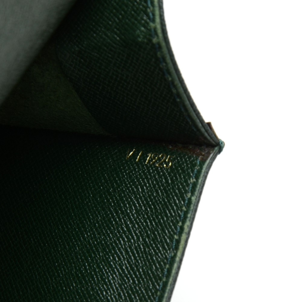 LOUIS VUITTON Green Taiga Leather Serviette Laguito Briefcase. - Bukowskis