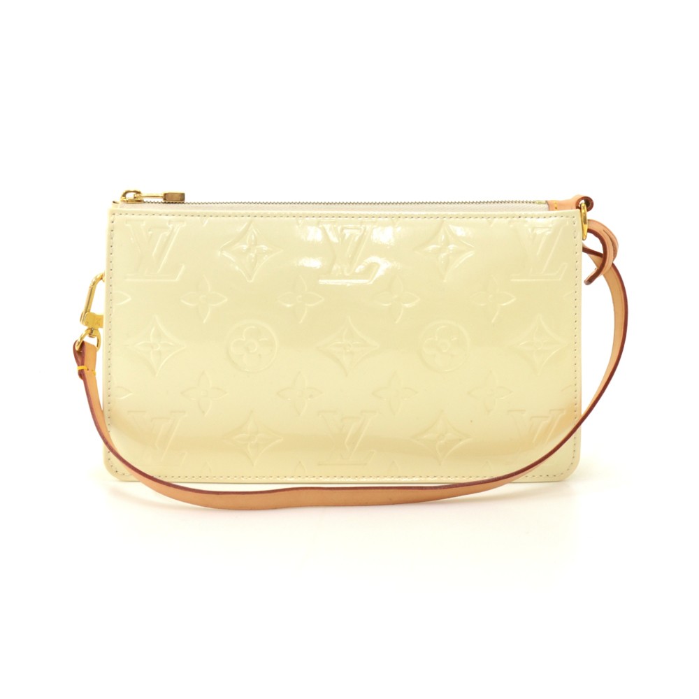 Artsy leather handbag Louis Vuitton White in Leather - 31549350