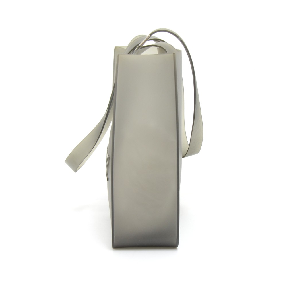 Chanel Grey Translucent Rubber Logo Jelly Tote Bag ref.374847 - Joli Closet