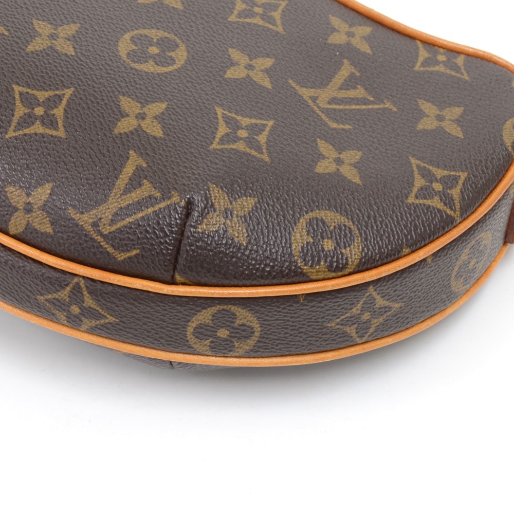 Louis Vuitton Monogram Canvas Croissant PM Shoulder Bag – RETYCHE