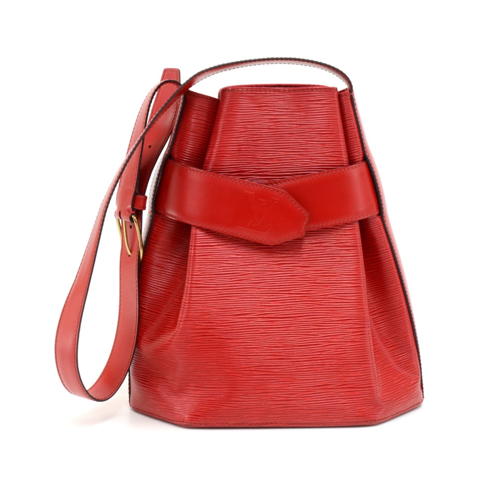 Louis Vuitton Noé PM shoulder bag in red and black epi leather, gold  hardware For Sale at 1stDibs