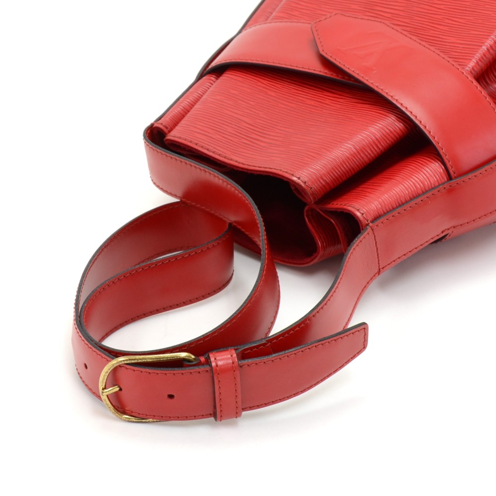 Louis Vuitton 1996 Pre-owned EPI Sac Depaule PM Shoulder Bag - Red