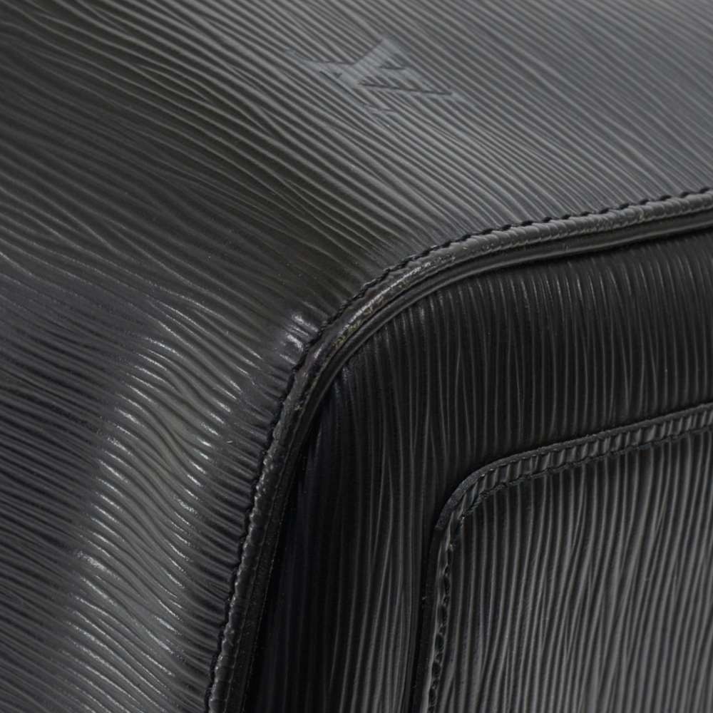 Louis Vuitton Black Epi Leather Noir Keepall 50 duffle bag ref.319016 -  Joli Closet