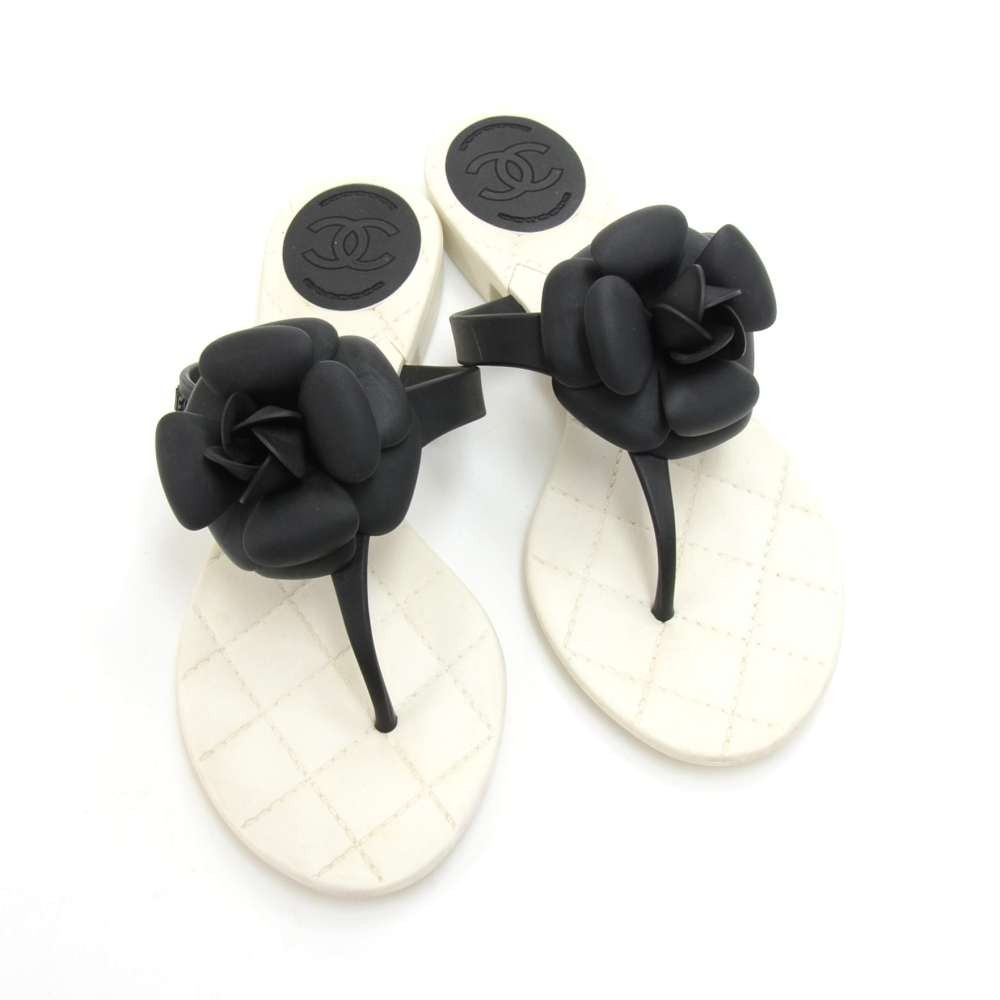 Chanel Chanel Black Camellia White Quilted Jelly Thong Sandals Size