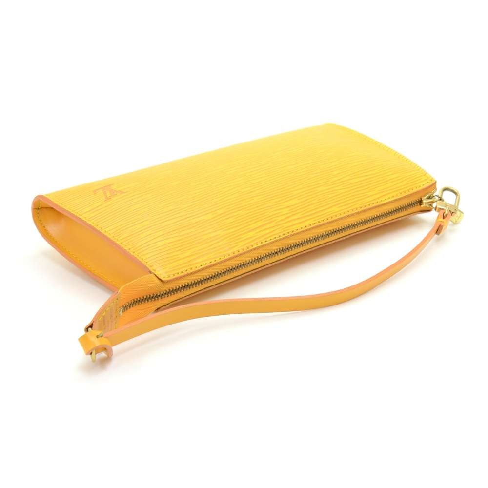 Louis Vuitton Mini Pochette Accessories Banana Fizz Yellow in Calfskin  Leather with Gold-tone - US