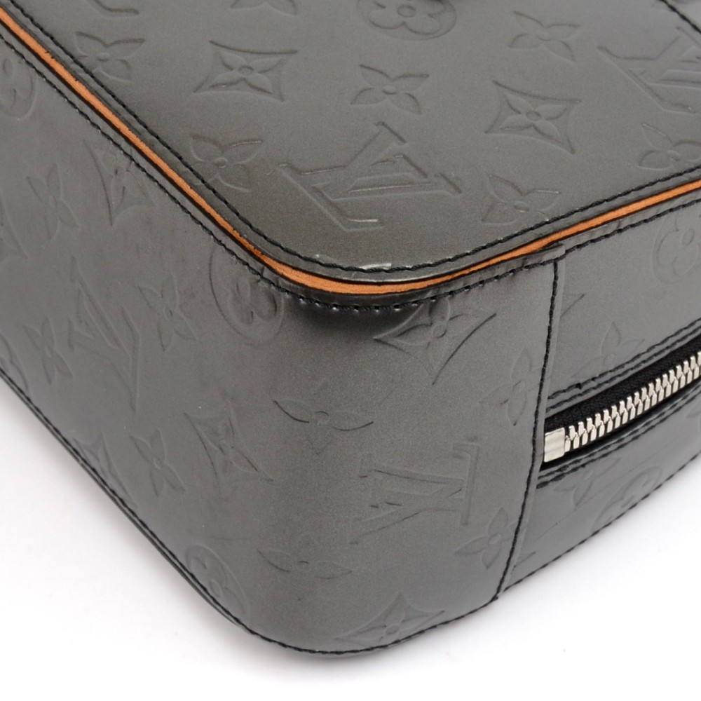 Authentic Louis Vuitton LV Hand Bag Shelton Beige Monogram Matt w