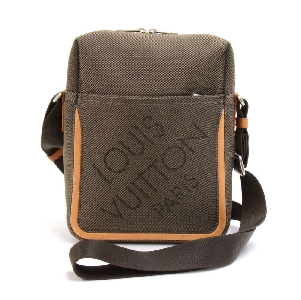 Louis Vuitton Terre Damier Geant Canvas Vertical Messenger Bag For