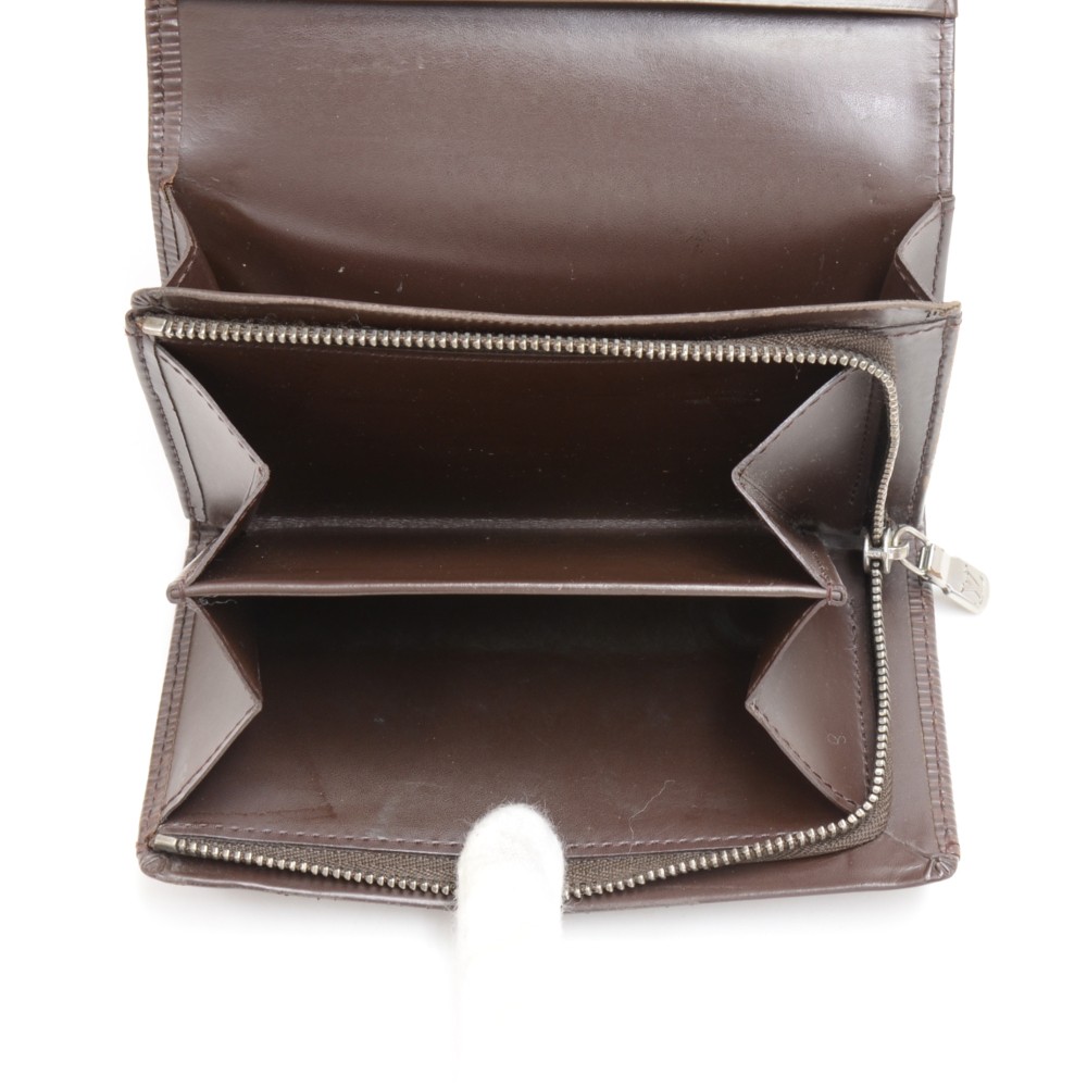 Louis Vuitton // Black Epi Leather Bi-Fold Wallet – VSP Consignment