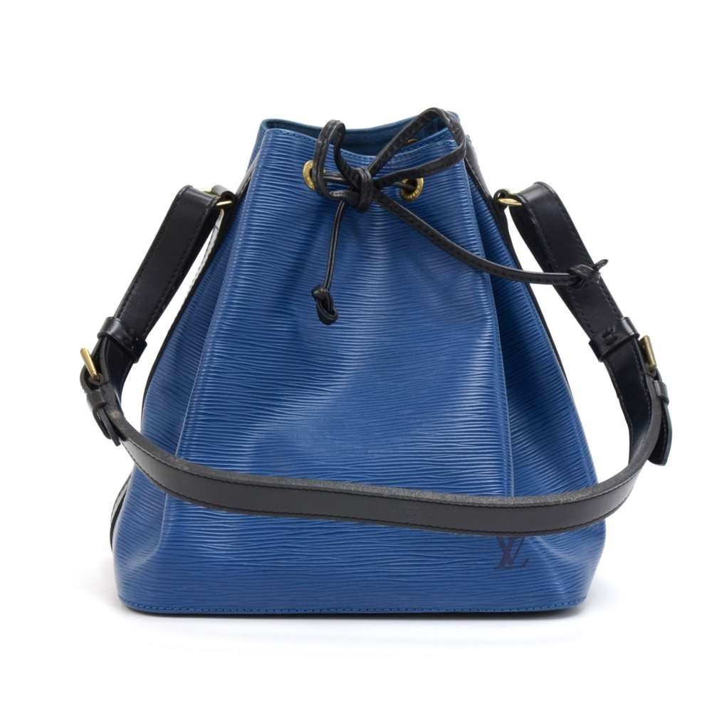 LOUIS VUITTON Epi Petit Noe Shoulder Bag Blue M44105 LV Auth 45260 Leather  ref.962359 - Joli Closet