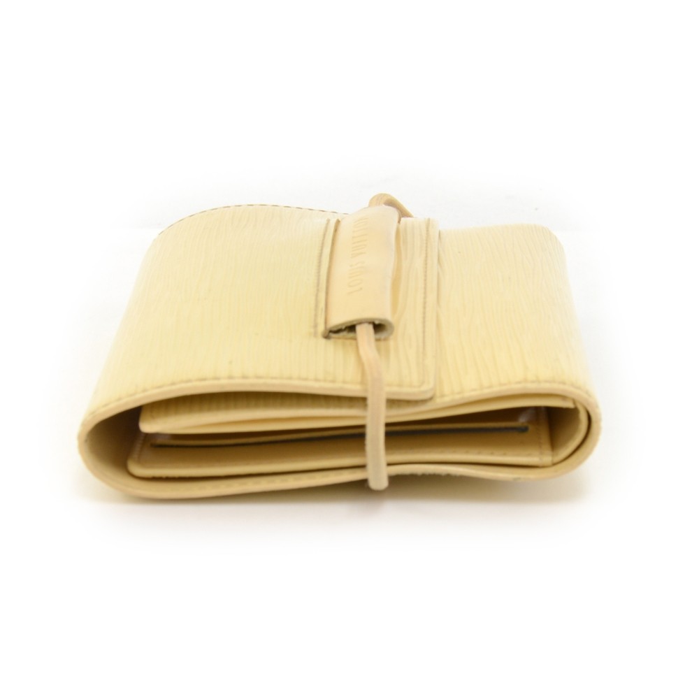 Authenticated used Louis Vuitton Louis Vuitton Trifold Wallet M6346A Portefeuille Elastic EPI Cream Yellow French Rubber Band with Coin Purse Compact