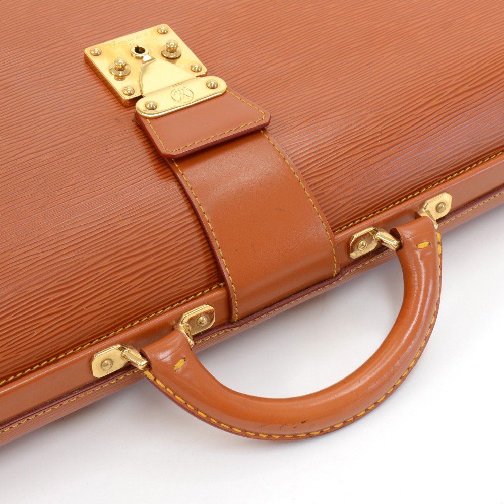 Sold at Auction: Louis Vuitton, Vintage Louis Vuitton Serviette Fermoir  Briefcase