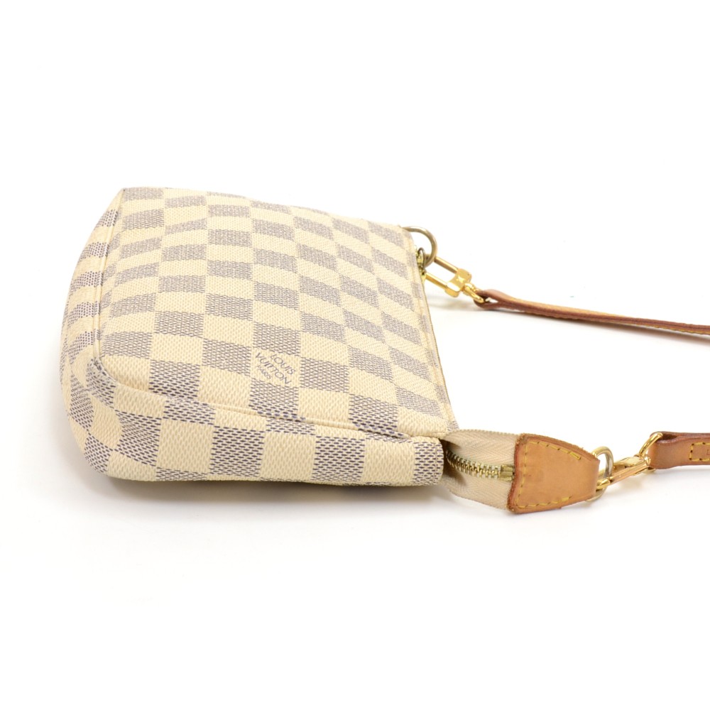 Pochette Accessoires Damier Azur Canvas Gives The Iconic Shape Original  Design Shoulder Carry With Removable Leather Strap From Luxury_akboys2,  $103.63