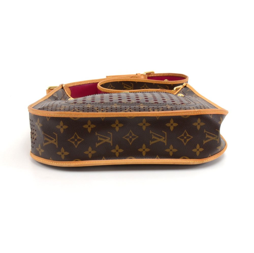 Louis Vuitton, Bags, Louis Vuitton Monogram Perforated Musette Bag W  Coavintage 206