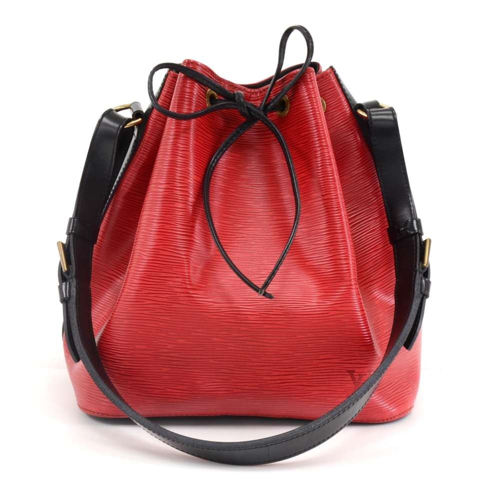 Authentic Louis Vuitton Epi Petit Noe Bi-color Black x Red Drawstring Bag  1916G
