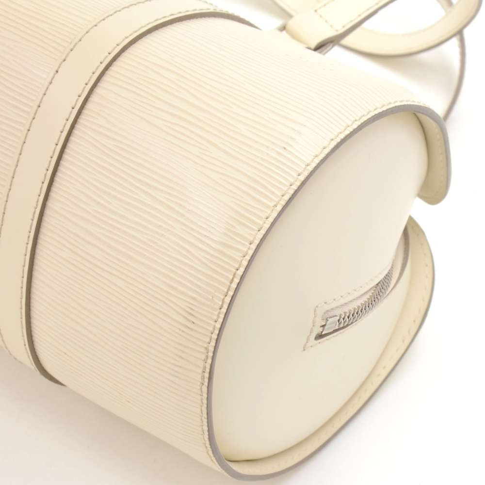 Soufflot leather handbag Louis Vuitton White in Leather - 36092911