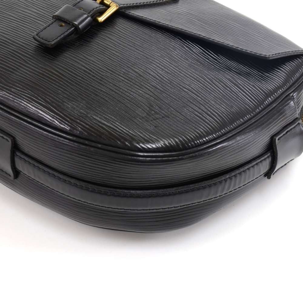 Louis Vuitton Black Epi Jeune Fille Leather ref.232071 - Joli Closet