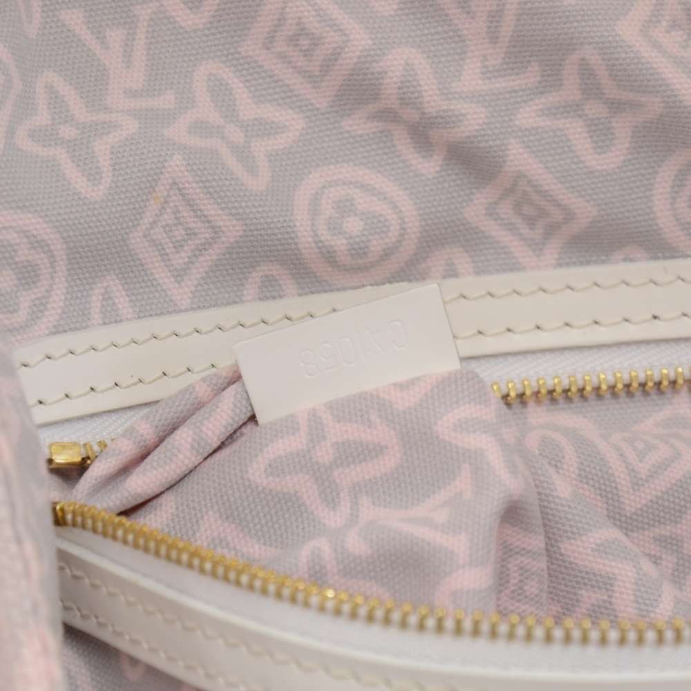Louis Vuitton Pink Tahitienne Cabas PM White Leather Cloth Pony-style  calfskin Cloth ref.490578 - Joli Closet
