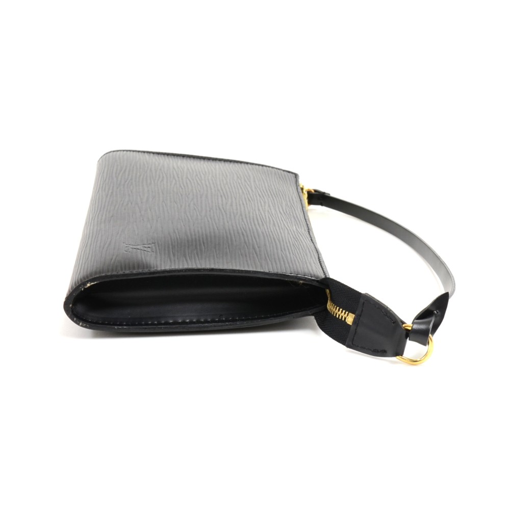 Louis Vuitton Pochette Accessoires Epi Leather Black 1411221