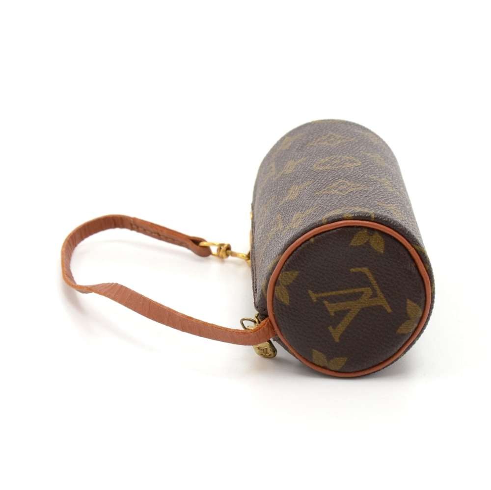 Pochette - Hand - Bag - N51985 – Louis Vuitton Papillon Monogram Canvas - La  cote des sacs Louis Vuitton Pégase Légère doccasion - Damier - Pouch - Louis  - Accessoires - Vuitton