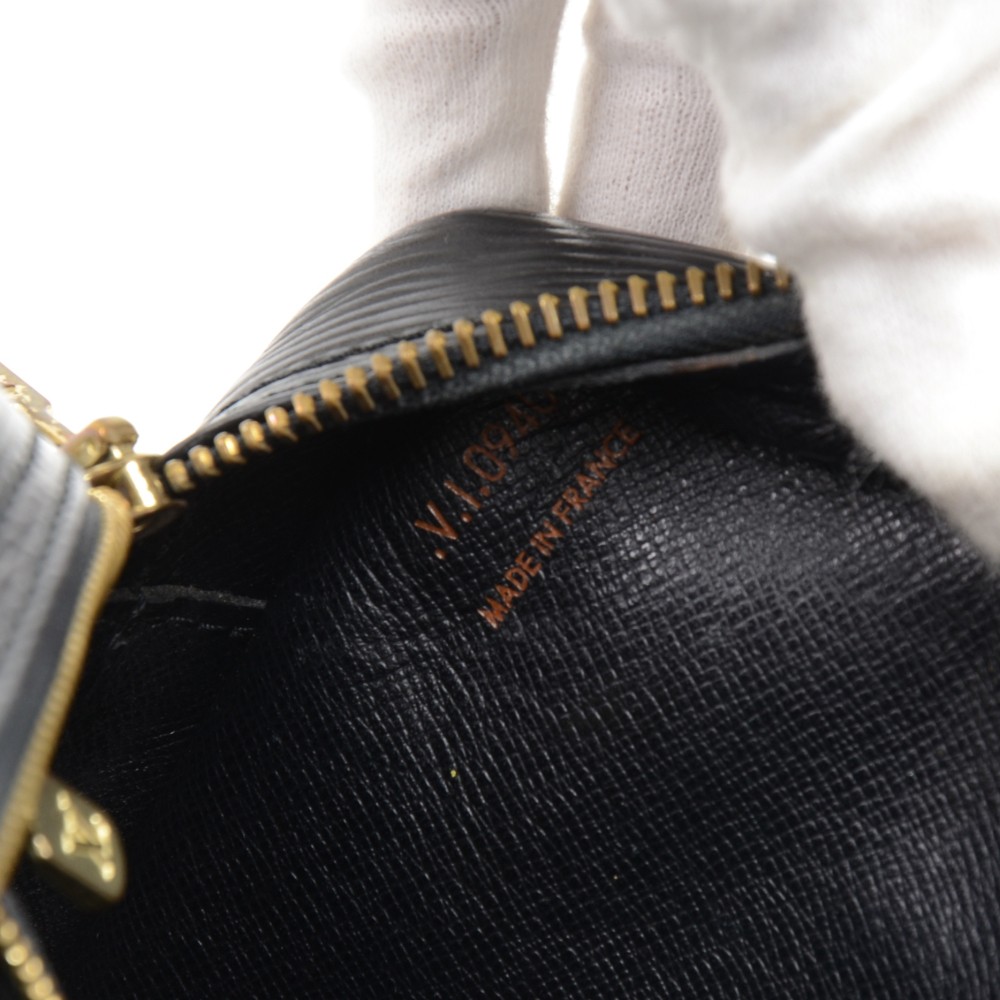 Louis Vuitton Louis Vuitton Jeune Fille MM Black Epi Leather