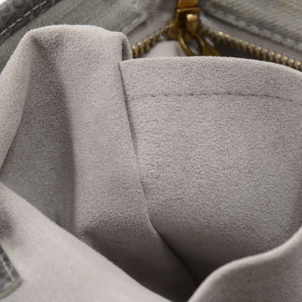 Louis Vuitton Gray Monogram Denim Neo Cabby MM Grey Leather Cloth  ref.160619 - Joli Closet