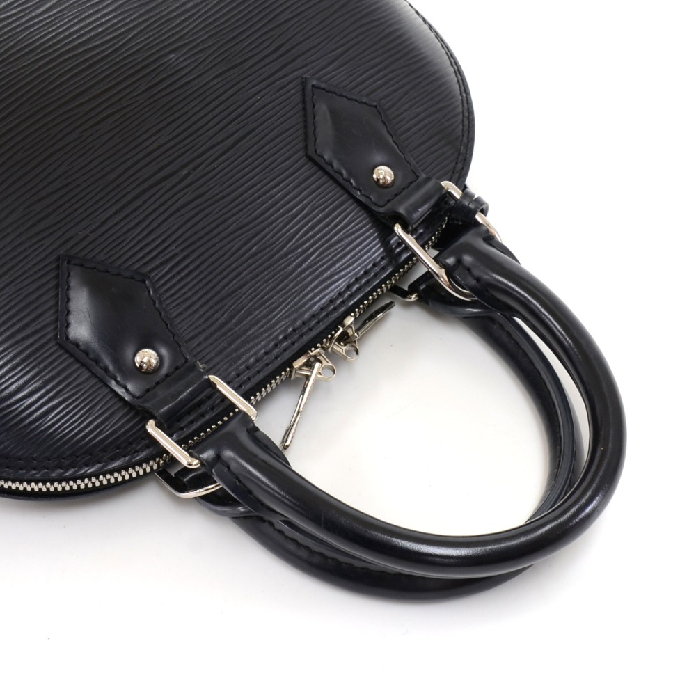 Louis Vuitton Black Epi Leather Alma BB Bag at 1stDibs  alma bb black, alma  bb epi leather, alma bb epi black