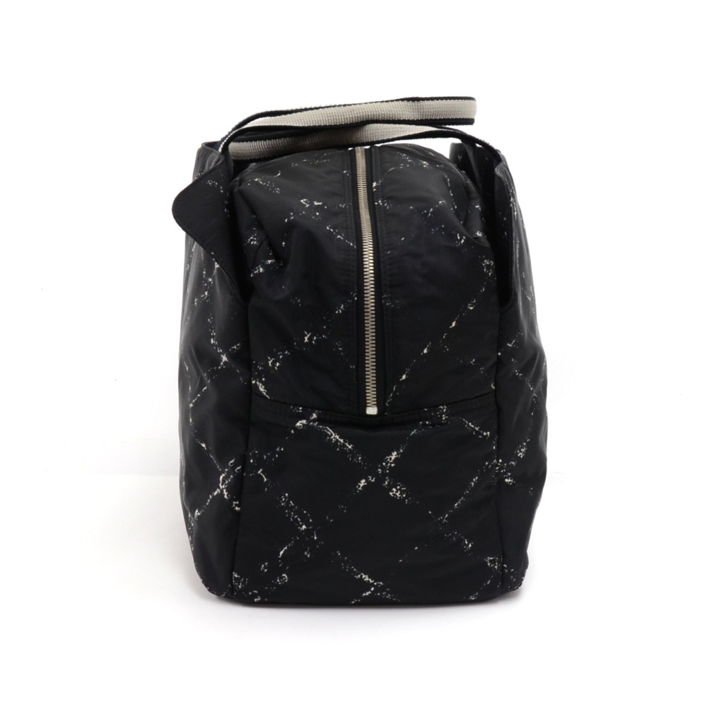chanel flap bag caviar black