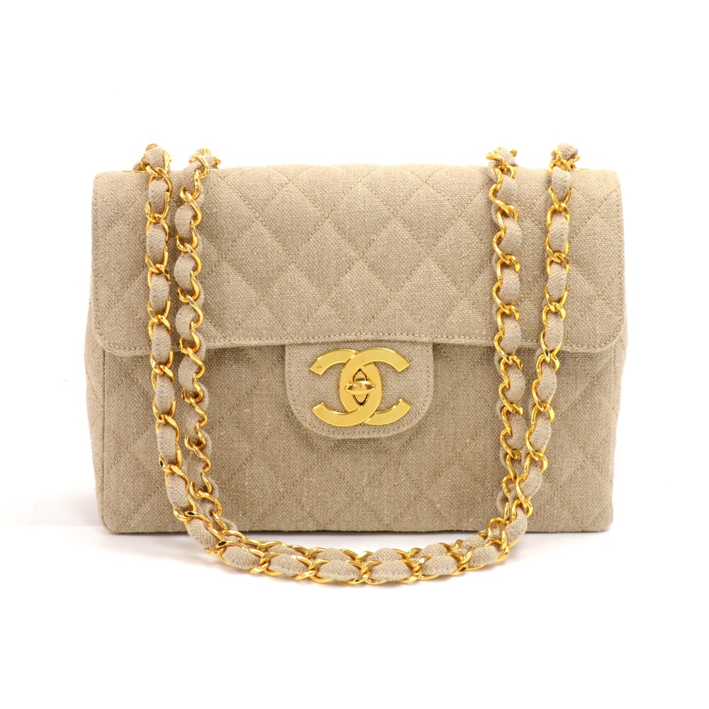 Chanel Vintage Chanel 12 Jumbo Beige Quilted Cotton Canvas