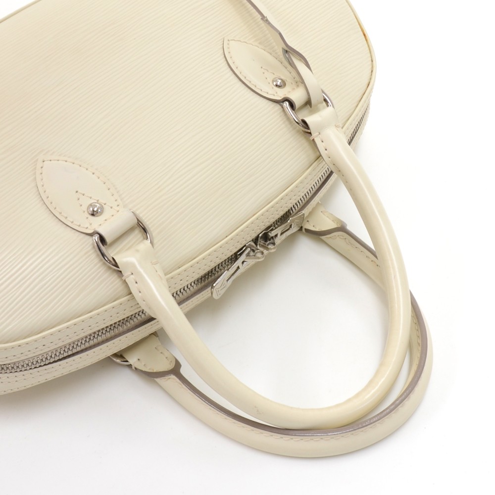 Louis Vuitton White Epi Jasmine Cream Leather ref.304289 - Joli Closet