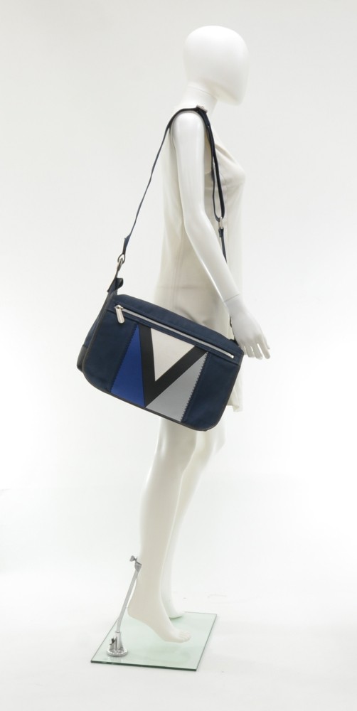 Lingerie Louis Vuitton Blue in Lycra - 33045747