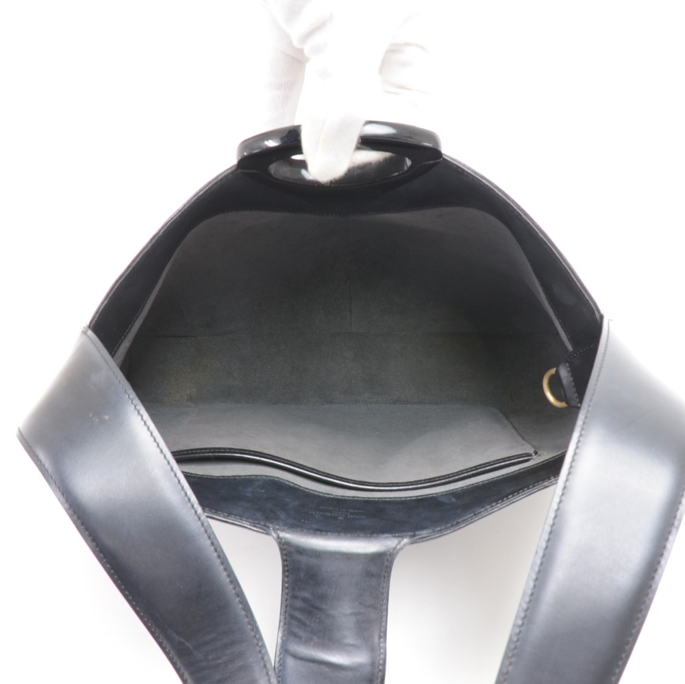 Louis Vuitton Epi Reverie Shoulder Bag M52162 Black Leather Pony-style  calfskin ref.948275 - Joli Closet