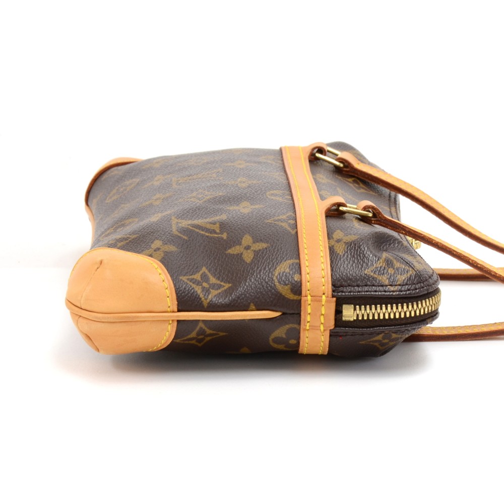 LV M22954 Louis Vuitton Coussin Mini Handbag Beige - Wholesales High  Quality Handbags Store